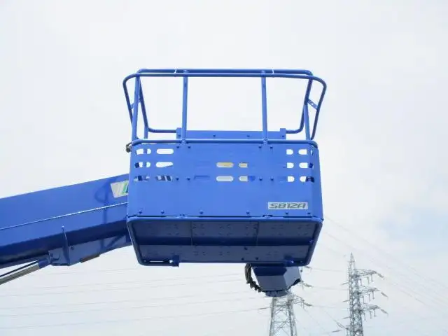 いすゞ エルフ 小型 高所・建柱車 高所作業車 TKG-NKR85Nの中古トラック画像8