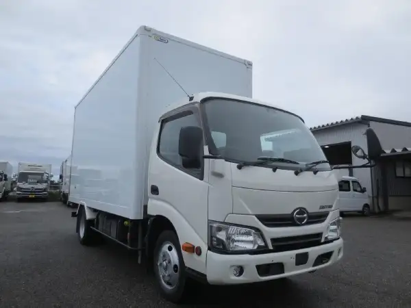 日野 デュトロ 小型 冷凍冷蔵 保冷 床ステンの中古トラック画像2