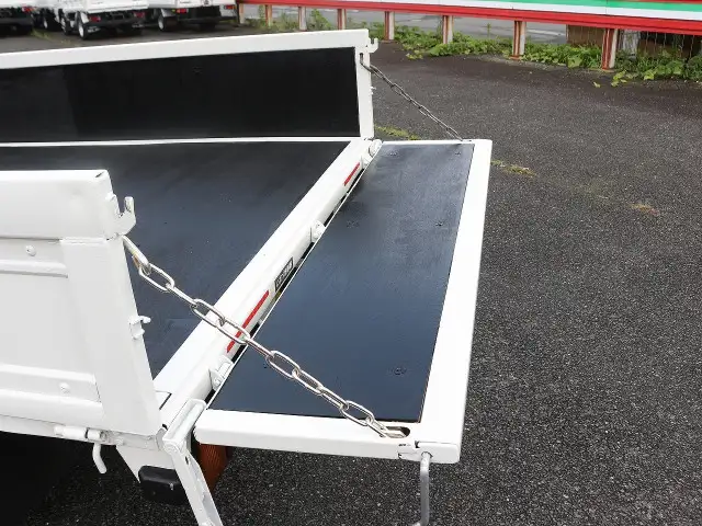 いすゞ エルフ 小型 平ボディ TPG-NJR85A H29の中古トラック画像9
