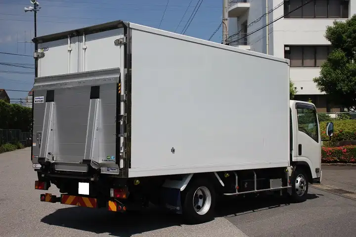 いすゞ エルフ 小型 冷凍冷蔵 低温 パワーゲートの中古トラック画像3