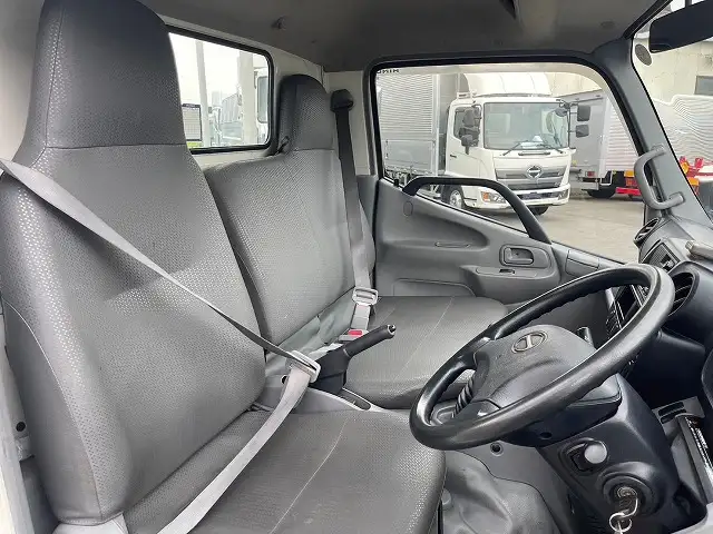 日野 デュトロ 小型 平ボディ パワーゲート SKG-XZC655Mの中古トラック画像12