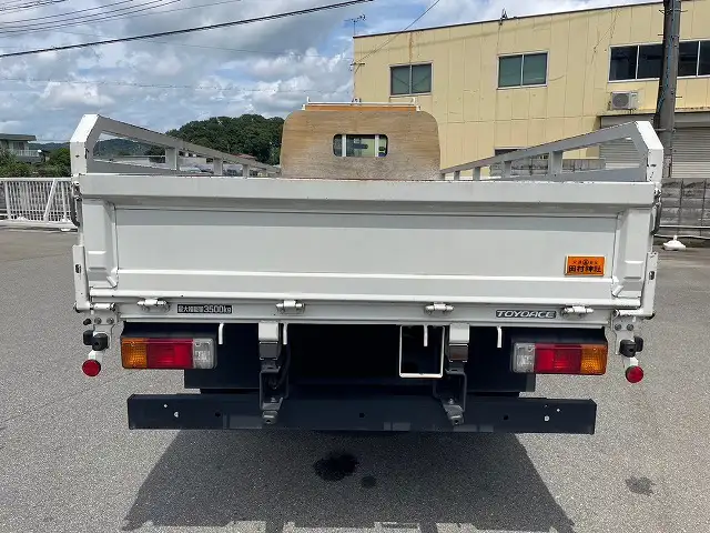 トヨタ トヨエース 小型 平ボディ TKG-XZU650 H28の中古トラック画像3