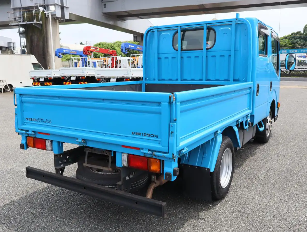 日産 アトラス 小型 平ボディ Wキャブ CBF-SQ2F24の中古トラック画像3