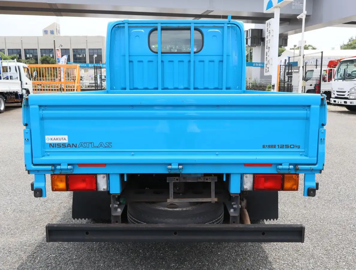 日産 アトラス 小型 平ボディ Wキャブ CBF-SQ2F24の中古トラック画像4
