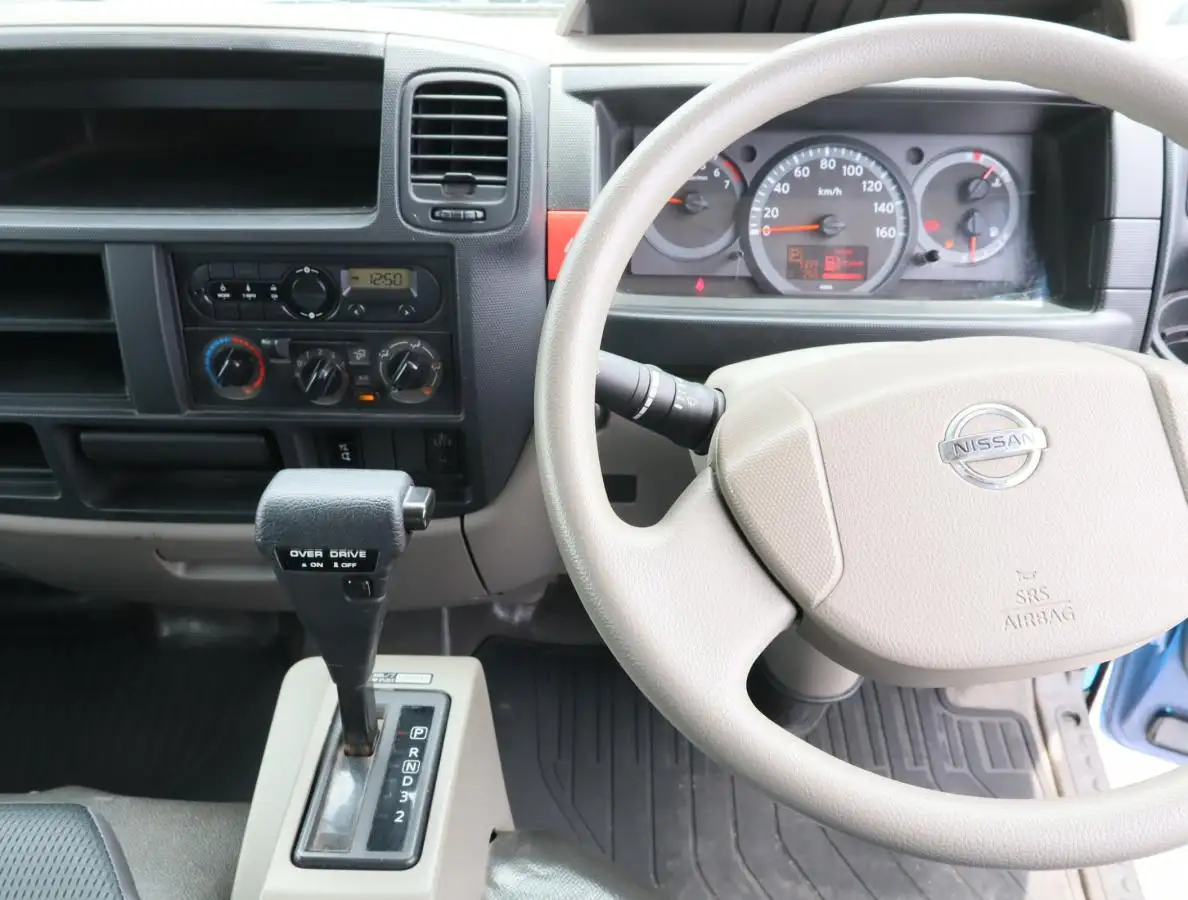 日産 アトラス 小型 平ボディ Wキャブ CBF-SQ2F24の中古トラック画像11