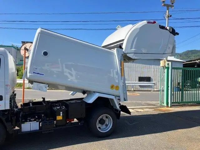 三菱 キャンター 小型 パッカー車 巻き込み式 回転ダンプ式の中古トラック画像6