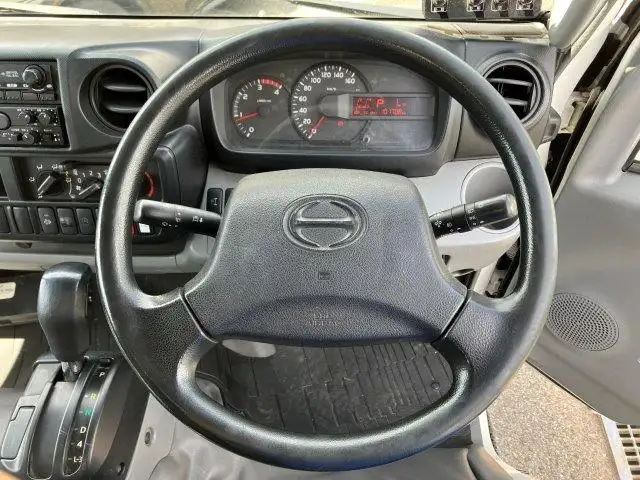 日野 デュトロ 小型 パッカー車 巻き込み式 回転ダンプ式の中古トラック画像10