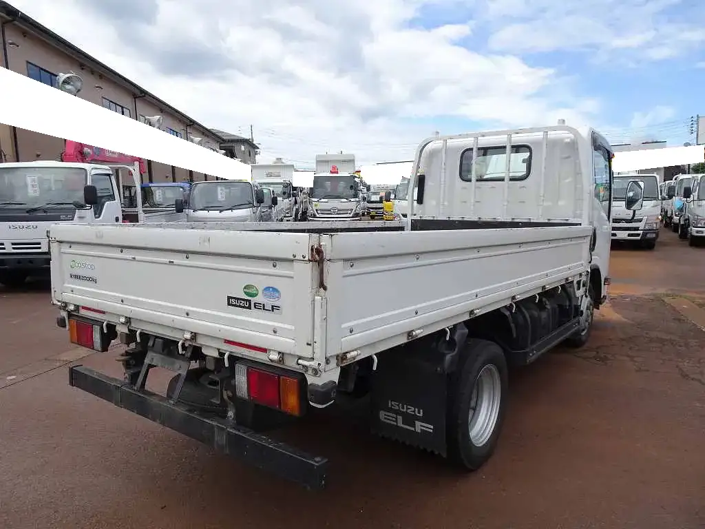 いすゞ エルフ 小型 平ボディ TRG-NMR85R H29の中古トラック画像2