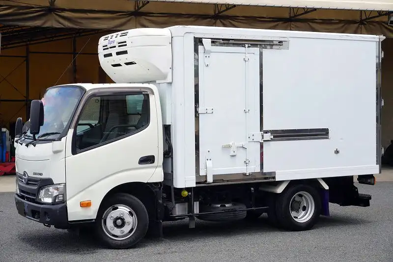 日野 デュトロ 小型 冷凍冷蔵 低温 2室の中古トラック画像1
