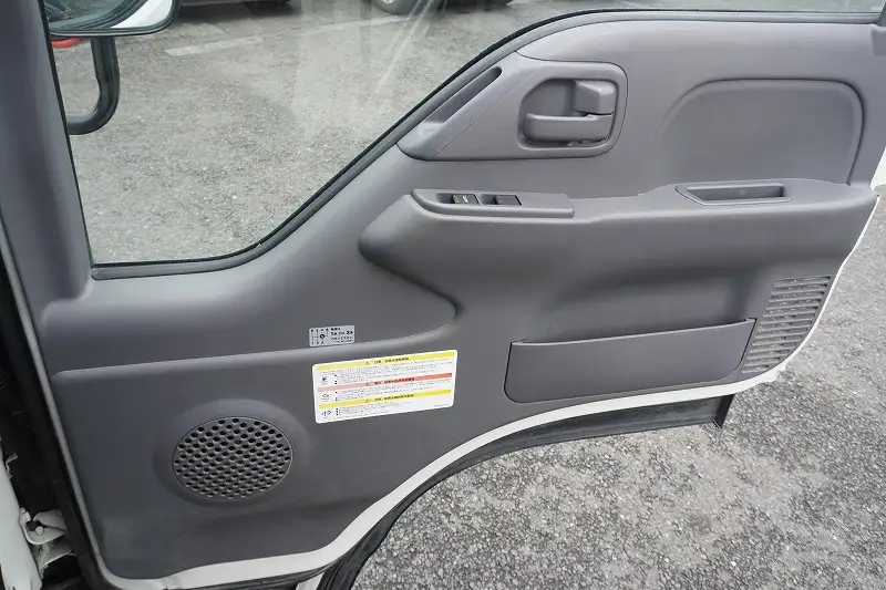 マツダ タイタン 小型 平ボディ 2RG-LKR88A H31/R1の中古トラック画像12
