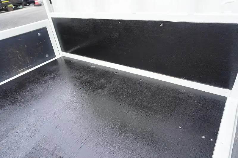 マツダ タイタン 小型 平ボディ 2RG-LKR88A H31/R1の中古トラック画像6