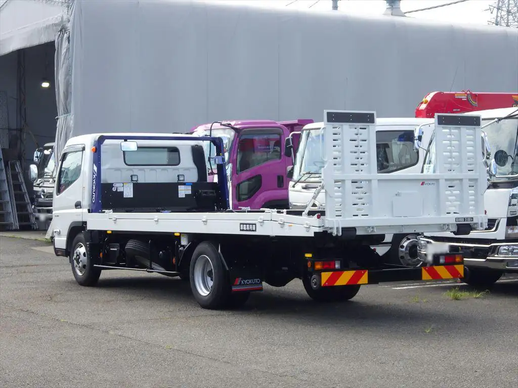三菱 キャンター 小型 車両重機運搬 ラジコン ウインチの中古トラック画像5