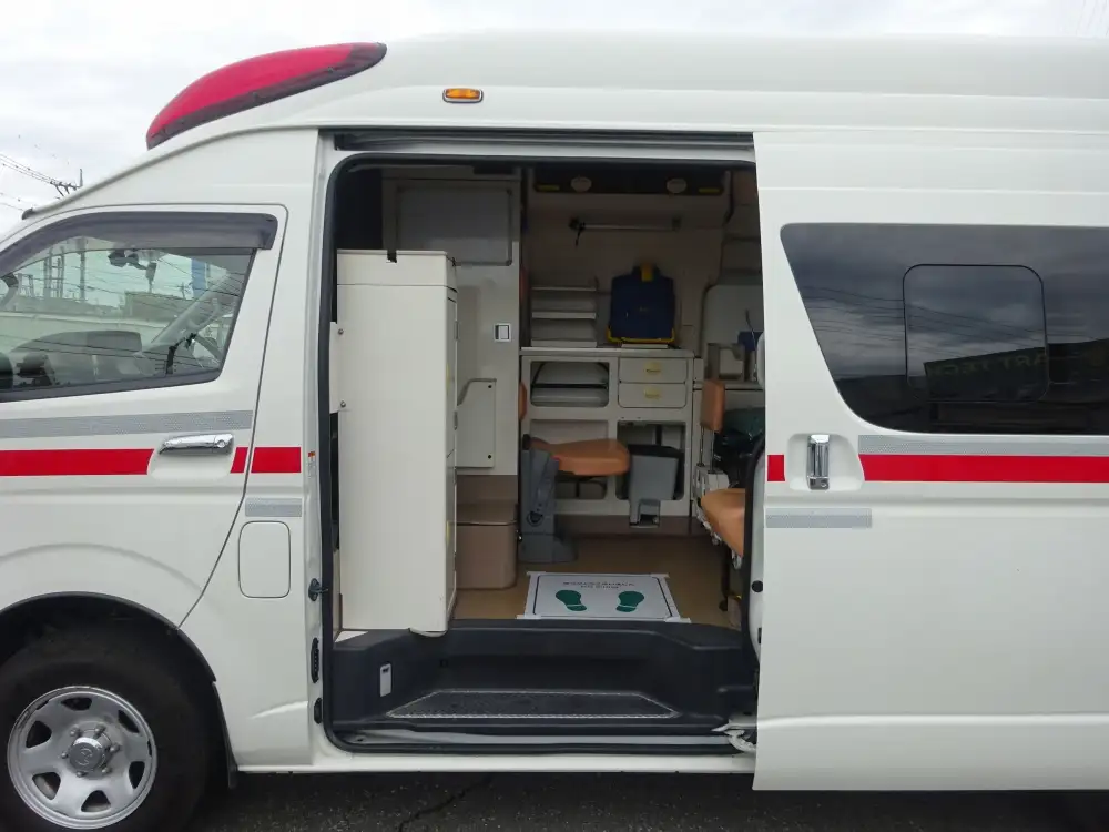 トヨタ ハイエース 小型 特殊車両 CBF-TRH226S H28の中古トラック画像12
