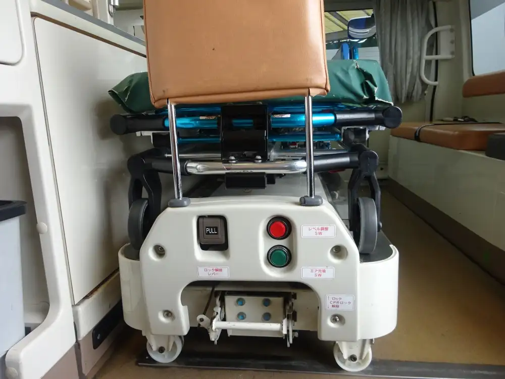 トヨタ ハイエース 小型 特殊車両 CBF-TRH226S H28の中古トラック画像13