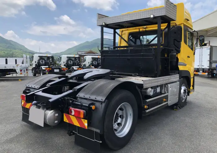 日産UD クオン 大型 トラクター ハイルーフ 1デフの中古トラック画像3