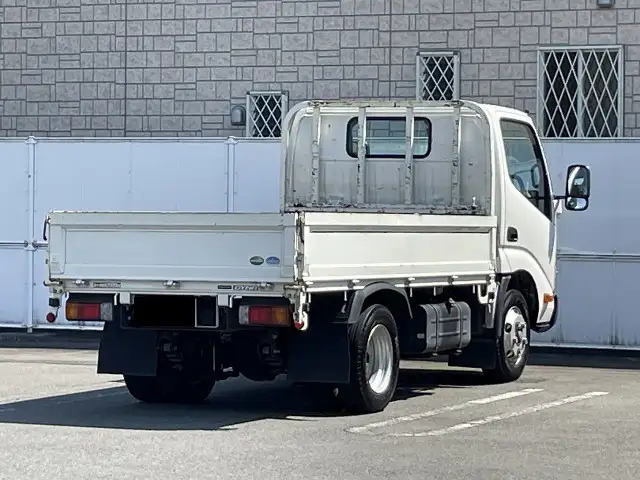トヨタ ダイナ 小型 平ボディ TPG-XZU605 H30の中古トラック画像3