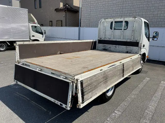 トヨタ ダイナ 小型 平ボディ TPG-XZU605 H30の中古トラック画像6