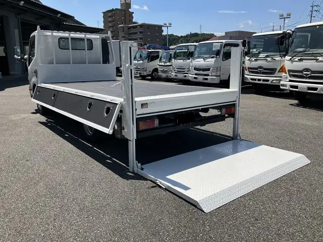 日野 デュトロ 小型 平ボディ パワーゲート SKG-XZU710Mの中古トラック画像5