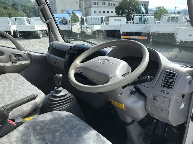 日野 デュトロ 小型 平ボディ 床鉄板 KK-XZU331Mの中古トラック画像7