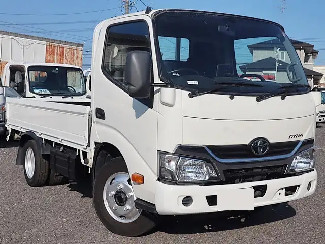 トヨタ ダイナ 小型 平ボディ TKG-XZC605 H31/R1の中古トラック画像2