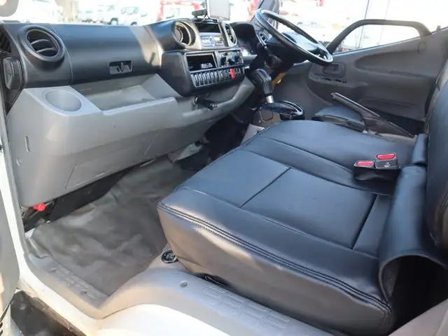 トヨタ ダイナ 小型 平ボディ TKG-XZC605 H31/R1の中古トラック画像11