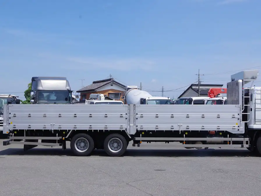 三菱 ファイター 中型/増トン 平ボディ アルミブロック QDG-FQ62Fの中古トラック画像11