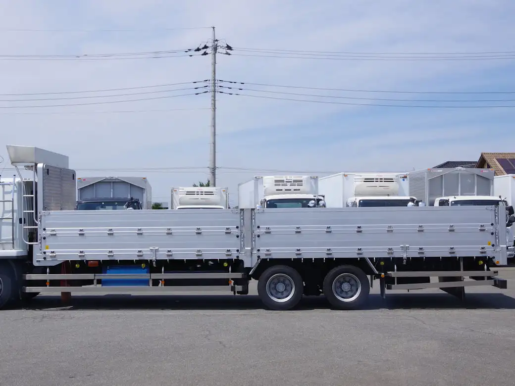 三菱 ファイター 中型/増トン 平ボディ アルミブロック QDG-FQ62Fの中古トラック画像12