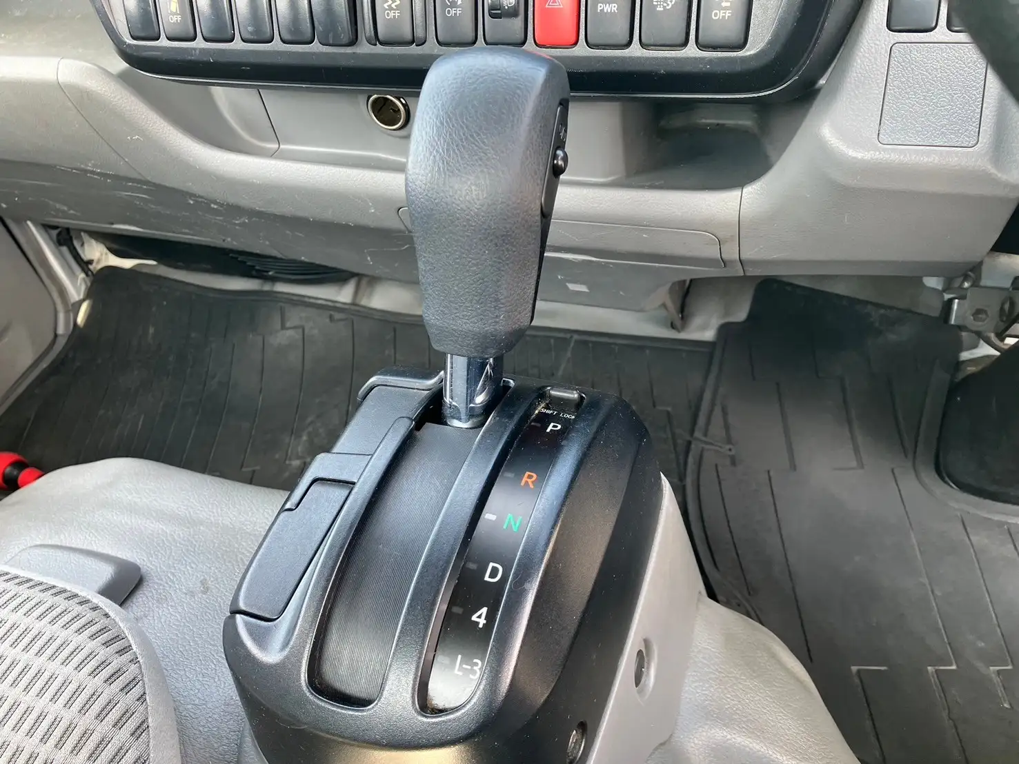 トヨタ トヨエース 小型 平ボディ TKG-XZC605 H29の中古トラック画像12