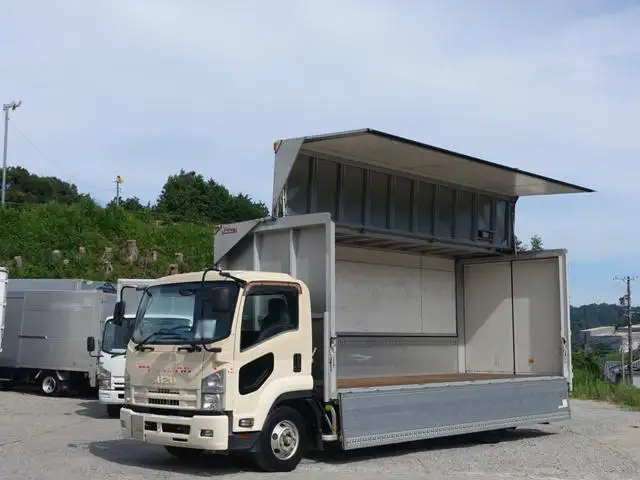 いすゞ フォワード 中型/増トン ウイング TKG-FRR90S1 H26｜画像1