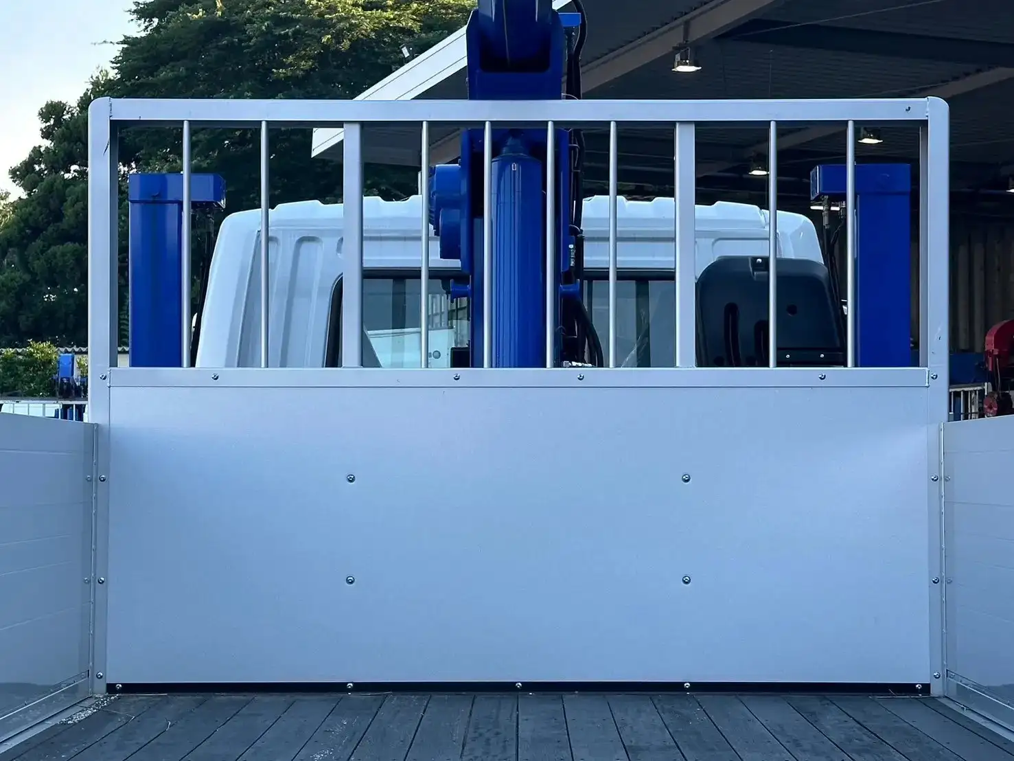 三菱 ファイター 中型/増トン 車両重機運搬 5段クレーン ラジコンの中古トラック画像6