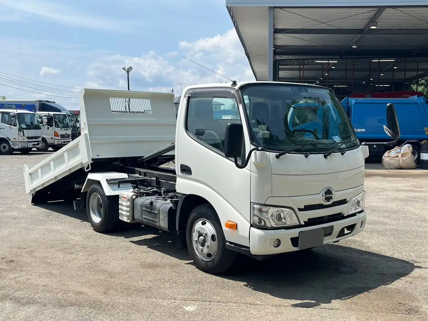 日野 デュトロ 小型 ダンプ ローダー 2RG-XZU600Tの中古トラック画像2