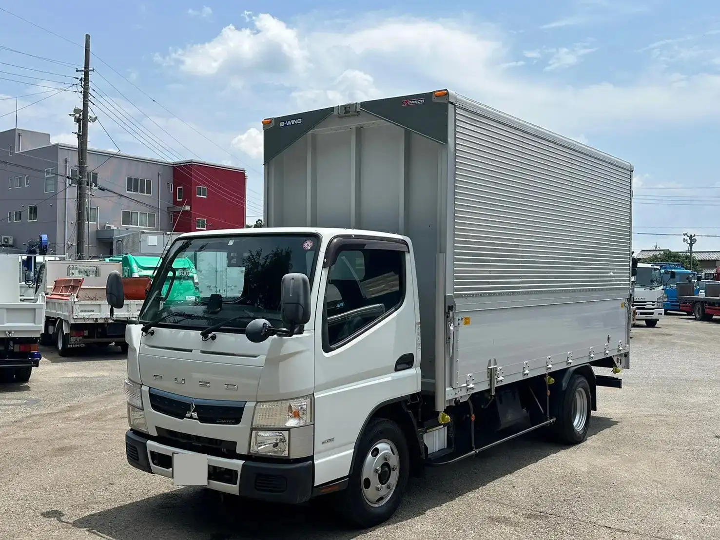 三菱 キャンター 小型 ウイング TPG-FEA50 H30の中古トラック画像1