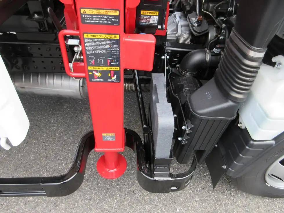 三菱 キャンター 小型 クレーン付 4段 ラジコンの中古トラック画像7