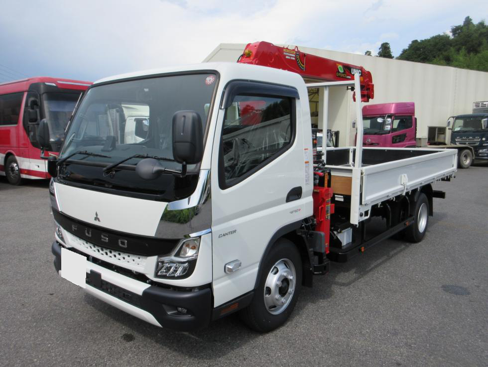 三菱 キャンター 小型 ウイング カスタム 2PG-FEC90 の中古トラック【車両No.178852】