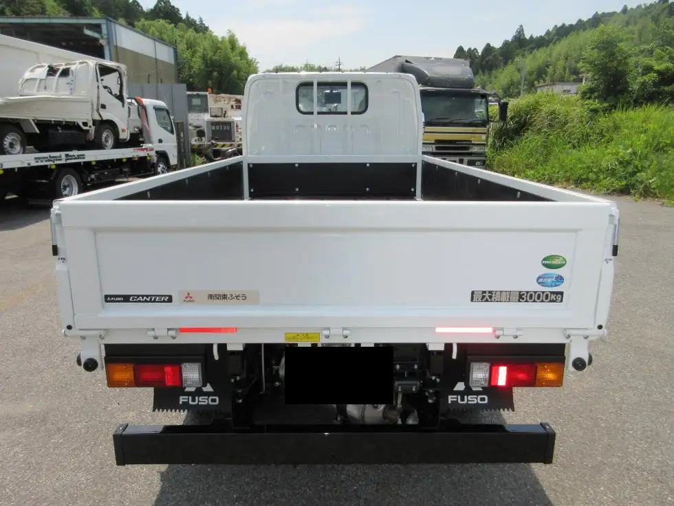 三菱 キャンター 小型 平ボディ 2RG-FBAV0 R6の中古トラック画像3