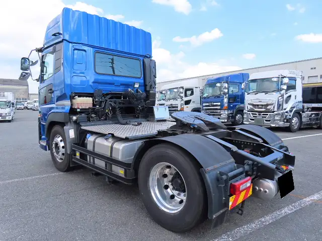 日産UD クオン 大型 トラクター ハイルーフ 1デフの中古トラック画像5