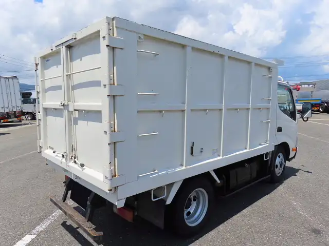 日野 デュトロ 小型 ダンプ 土砂禁 TKG-XZU620Tの中古トラック画像5