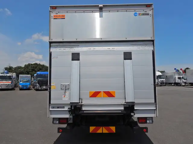 日野 レンジャー 中型/増トン アルミバン パワーゲート エアサスの中古トラック画像4