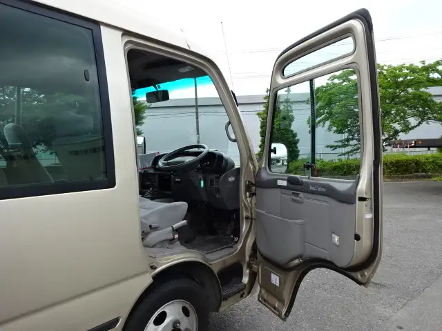 トヨタ コースター 小型 バス マイクロバス PB-XZB50の中古トラック画像10