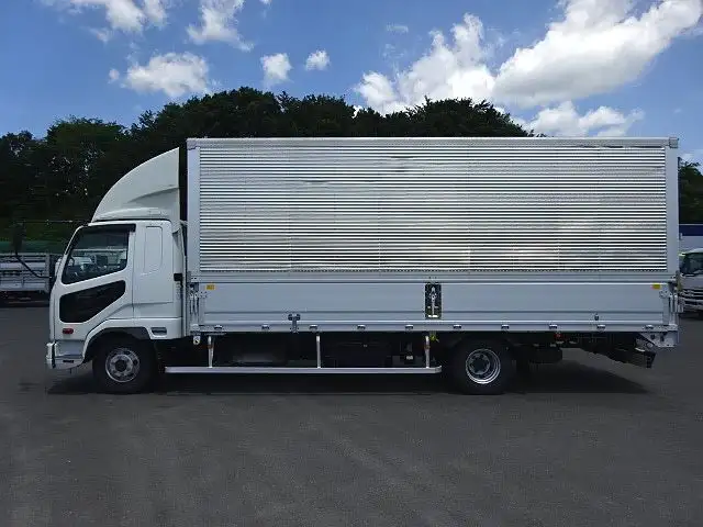三菱 ファイター 中型/増トン ウイング エアサス ベッドの中古トラック画像3