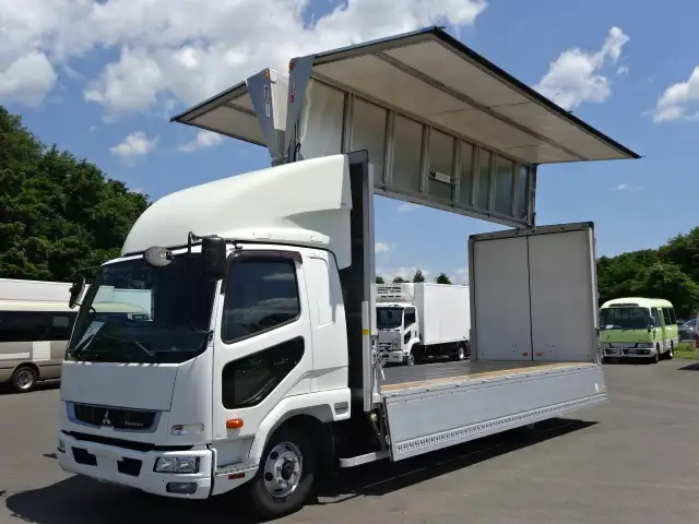 三菱 ファイター 中型/増トン ウイング エアサス ベッドの中古トラック画像6