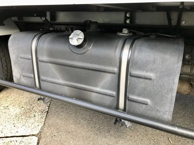 日野 デュトロ 小型 冷凍冷蔵 低温 床ステンの中古トラック画像15