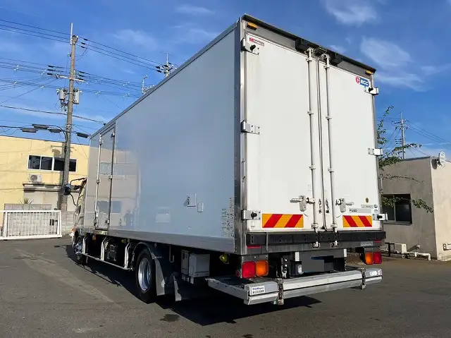 三菱 ファイター 中型/増トン 冷凍冷蔵 低温 パワーゲートの中古トラック画像4
