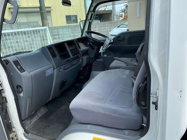 マツダ タイタン 小型 平ボディ BKG-LKR85A H22の中古トラック画像13