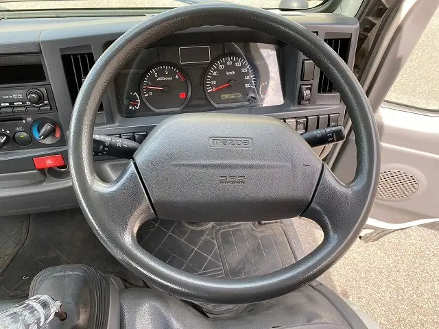 マツダ タイタン 小型 平ボディ BKG-LKR85A H22の中古トラック画像14