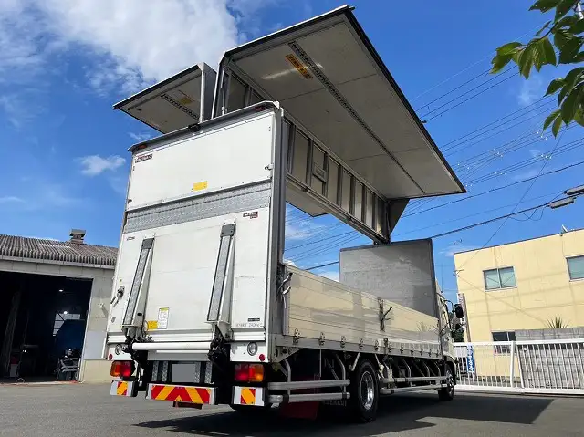 日野 レンジャー 中型/増トン ウイング パワーゲート エアサスの中古トラック画像3
