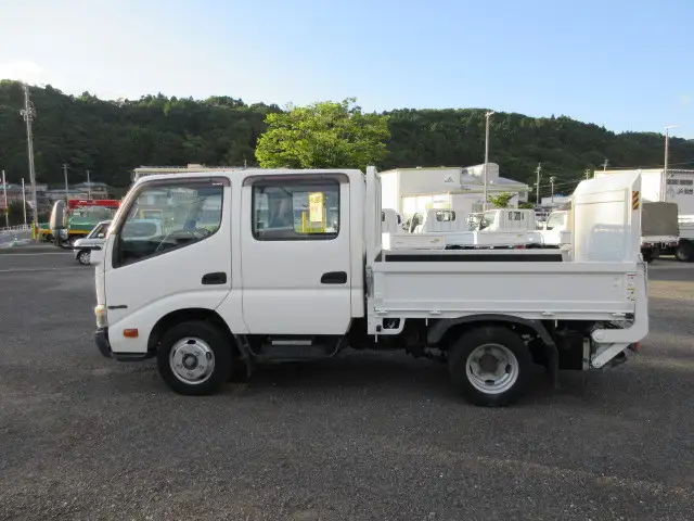 日野 デュトロ 小型 平ボディ Wキャブ パワーゲートの中古トラック画像6