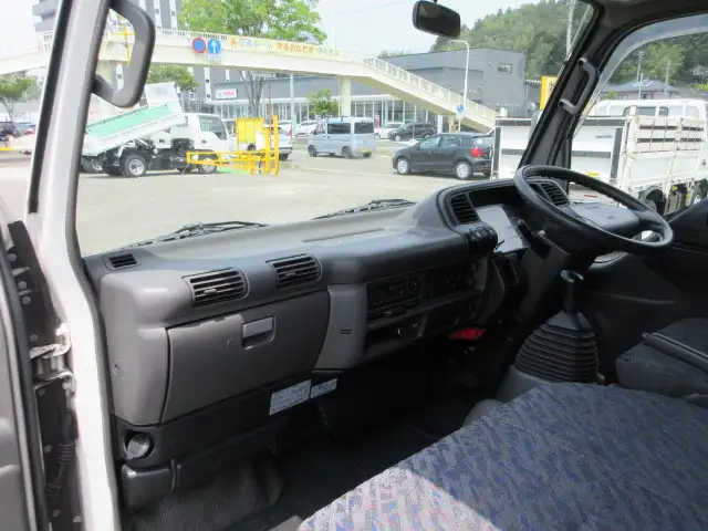 日産 アトラス 小型 平ボディ 幌 KR-AKR81EAの中古トラック画像13
