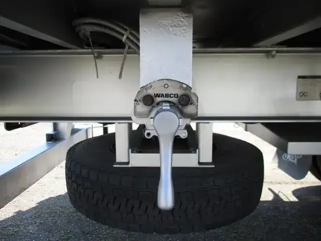 国内・その他 国産車その他 トレーラー/その他 トレーラー 2軸 エアサスの中古トラック画像9