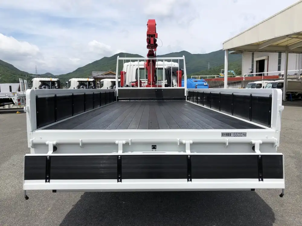 三菱 ファイター 中型/増トン 車両重機運搬 5段クレーン ラジコンの中古トラック画像2
